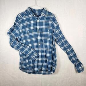 Nautica Classic Fit‎ Blue Plaid Flannel Shirt Size Medium